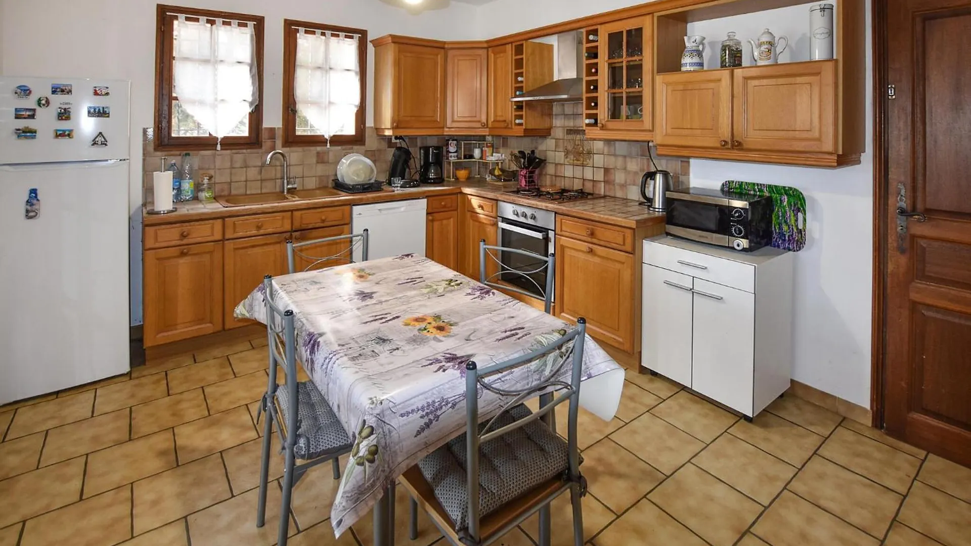 Holiday home Stunning Home In Loriol-Du-Comtat With Wifi