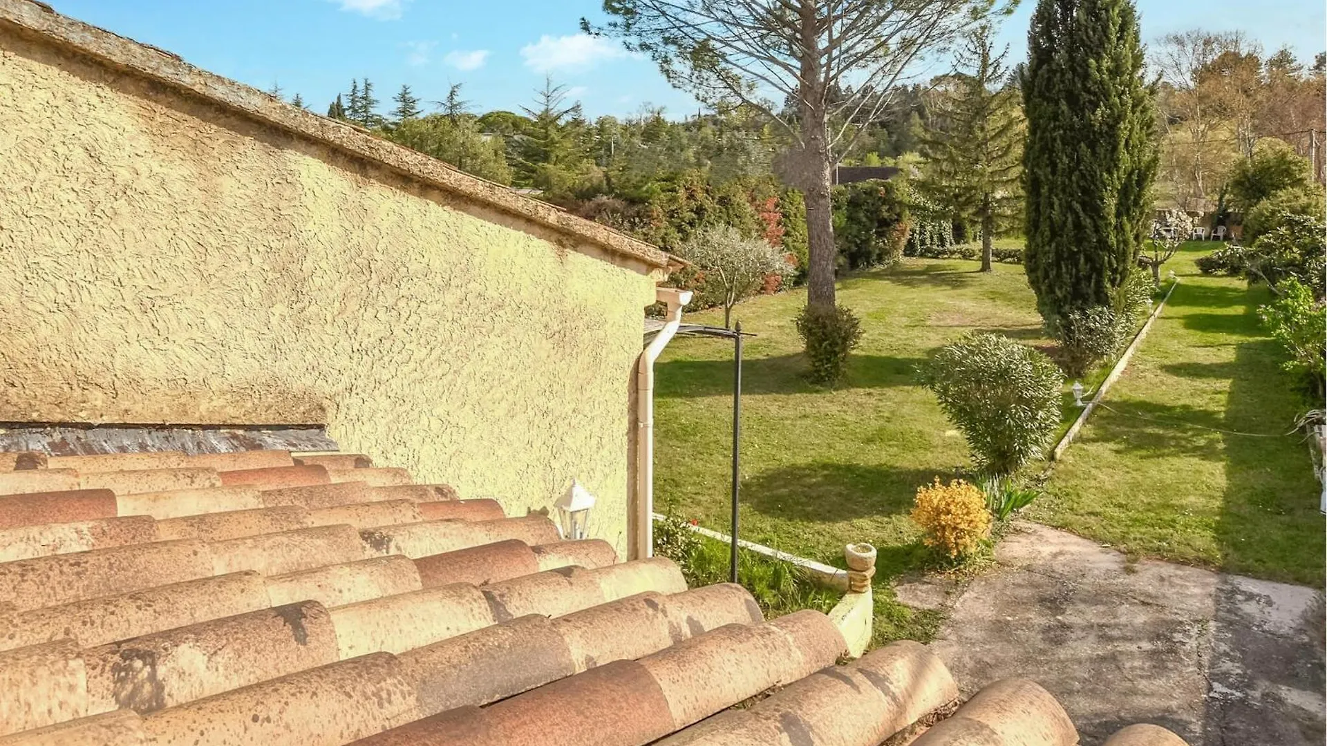 Stunning Home In Loriol-Du-Comtat With Wifi 0*,  France